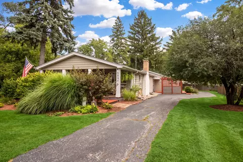 5807 Fairmount Ave, Downers Grove, IL 60516