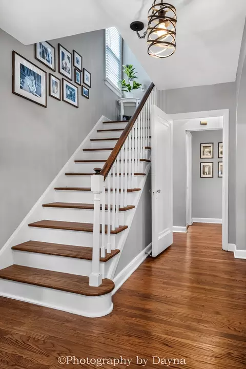 Entry Way - 924 S Myrtle Ave, Kankakee, IL 60901 photo 3 of 7