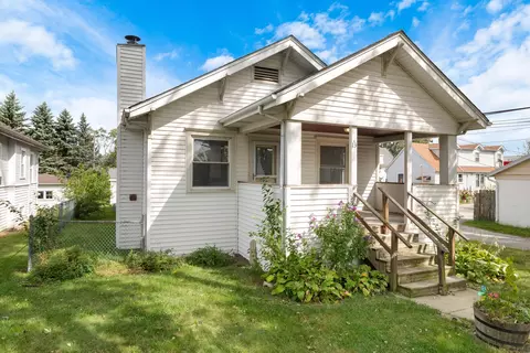 Exterior - 13 W 37th St, Steger, IL 60475 photo 2 of 5