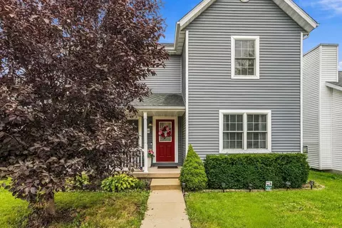 1314 Montgomery St, Urbana, IL 61802