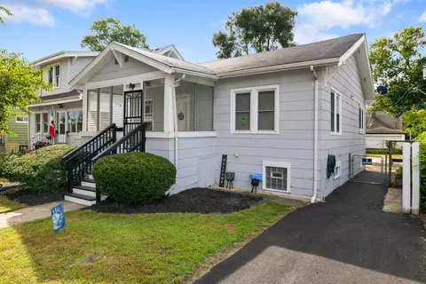 419 157th St, Calumet City, IL 60409