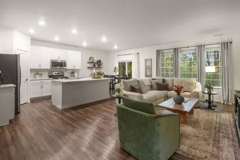 Other - 1009 Draper Rd, Mchenry, IL 60050 photo 1 of 2