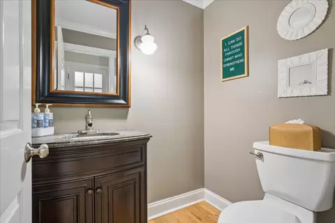 Bath - 2701 Old Mill Ln, Rolling Meadows, IL 60008 photo 1 of 3