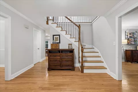 Entry Way - 2701 Old Mill Ln, Rolling Meadows, IL 60008 photo 1 of 4