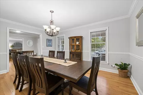 Dining - 2701 Old Mill Ln, Rolling Meadows, IL 60008 photo 1 of 3