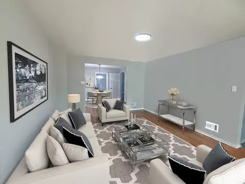 Living - 11142 S Emerald Ave, Chicago, IL 60628 photo 3 of 4