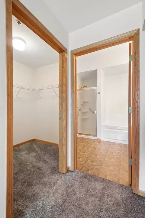 Other - 3125 Town Square Dr #401, Rolling Meadows, IL 60008 photo 3 of 4