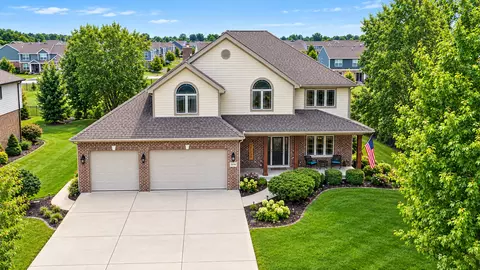 2016 Edgeview Dr, New Lenox, IL 60451