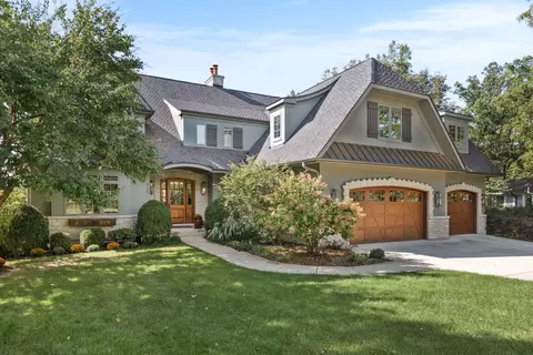 935 N 3rd Ave, Saint Charles, IL 60174