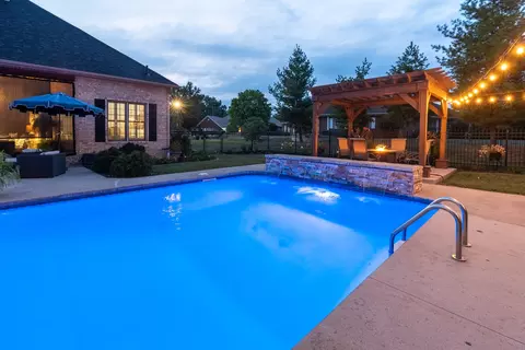 Exterior - 1505 Gleneagle Dr, Marion, IL 62959 photo 22 of 30