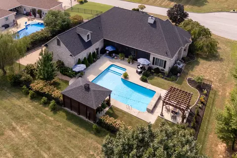 View/Area - 1505 Gleneagle Dr, Marion, IL 62959 photo 5 of 6