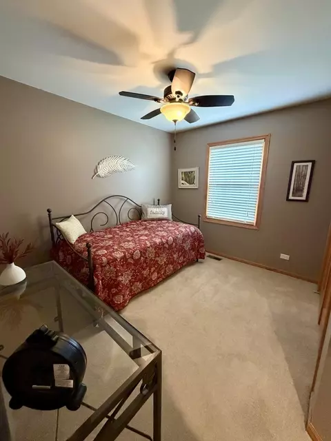 Bedroom - 5024 Spring Rd, Mchenry, IL 60050 photo 1 of 2