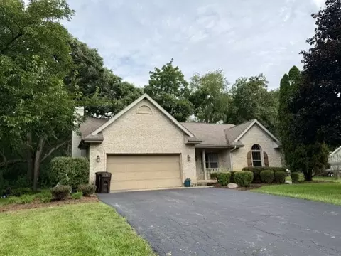 Exterior - 5024 Spring Rd, Mchenry, IL 60050 photo 6 of 6