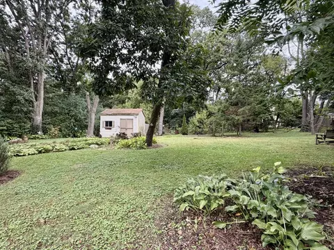 Exterior - 5024 Spring Rd, Mchenry, IL 60050 photo 2 of 6