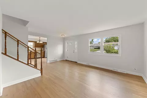 Living - 1302 Coolidge Ave, Wheaton, IL 60189 photo 1 of 4