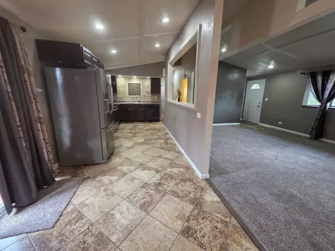 Entry Way - 306 Edwards St, Payson, IL 62360 photo 1 of 1