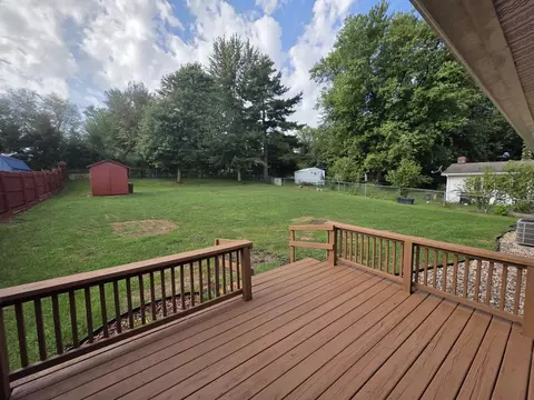 Exterior - 306 Edwards St, Payson, IL 62360 photo 4 of 8
