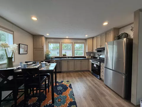 181 Windmere Cir, Matteson, IL 60443 photo 2