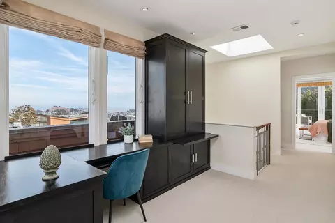 Entry Way - 791 27th St, San Francisco, CA 94131 photo 1 of 2