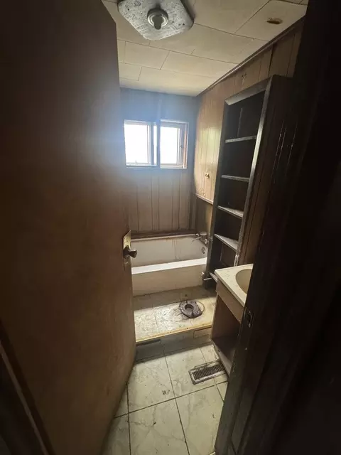 Bath - 2306 Wright Ave, North Chicago, IL 60064 photo 1 of 1