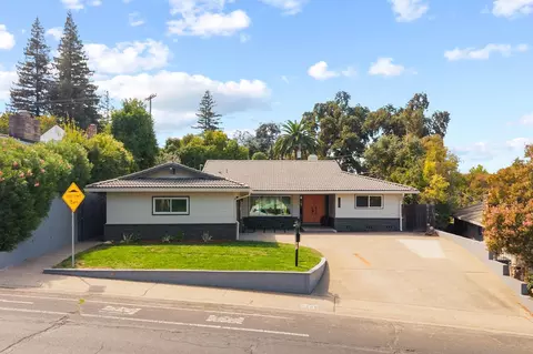 1206 43rd Ave, Sacramento, CA 95831