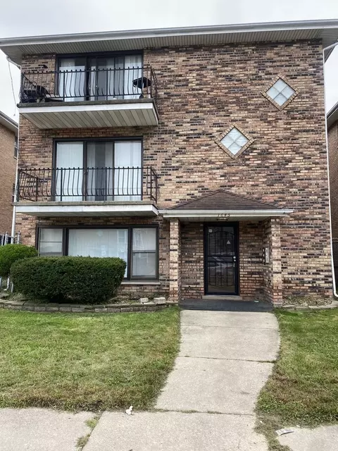 1645 Harbor Ave, Calumet City, IL 60409