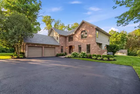 26792 W Lakeview Dr S, Lake Barrington, IL 60084