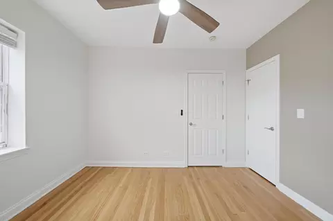 Bedroom - 52 Forest Ave #2N, Riverside, IL 60546 photo 3 of 9