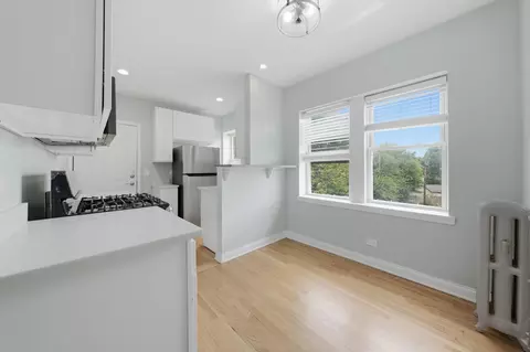 Dining - 52 Forest Ave #2N, Riverside, IL 60546 photo 1 of 1