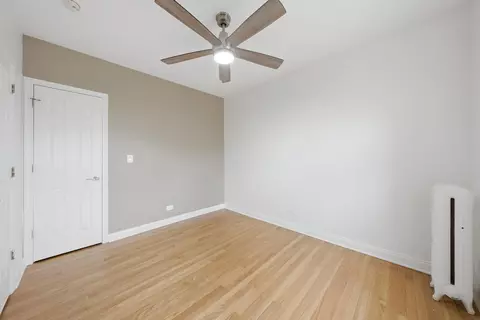 Bedroom - 52 Forest Ave #2N, Riverside, IL 60546 photo 8 of 9
