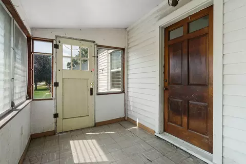 Exterior - 2629 39th Ave, Moline, IL 61265 photo 3 of 8