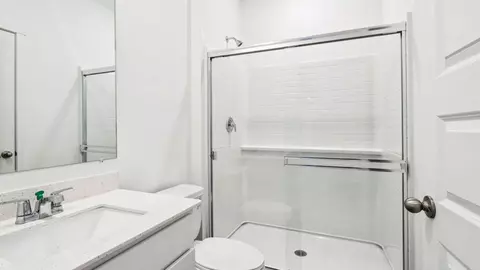 Bath - 14725 S Parkview Dr, Plainfield, IL 60544 photo 1 of 5