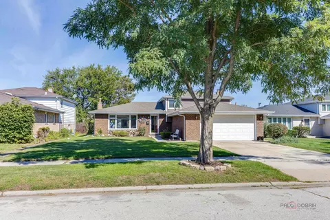4816 W 121st Pl, Alsip, IL 60803