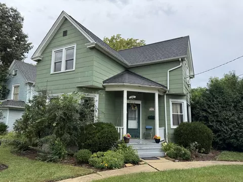 151 Conde St, West Chicago, IL 60185