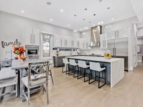 Kitchen - Undisclosed, Northbrook, IL 60062 photo 1 of 8