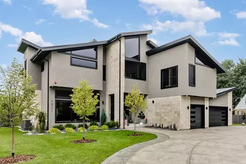Exterior - Undisclosed, Northbrook, IL 60062 photo 2 of 10