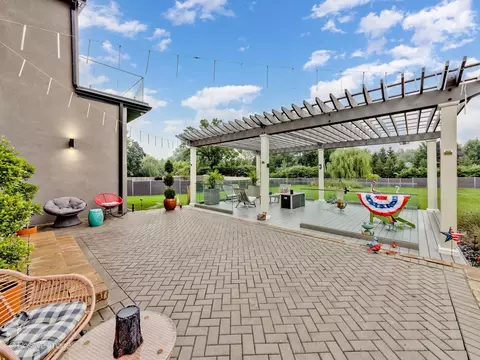 Exterior - Undisclosed, Northbrook, IL 60062 photo 4 of 10