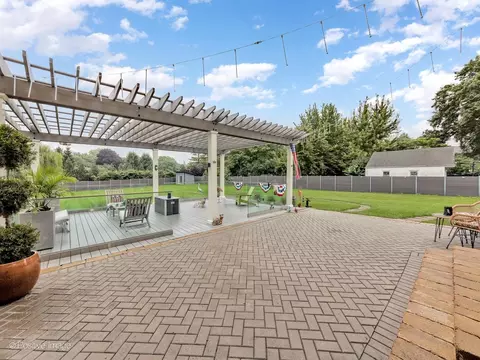 Exterior - Undisclosed, Northbrook, IL 60062 photo 3 of 10