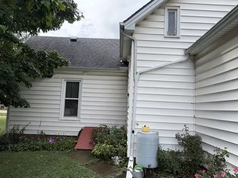 Exterior - 211 N Seminary St, Downs, IL 61736 photo 15 of 52