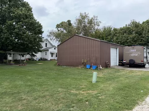 Exterior - 211 N Seminary St, Downs, IL 61736 photo 47 of 52