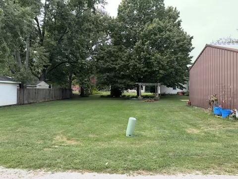 Exterior - 211 N Seminary St, Downs, IL 61736 photo 22 of 52