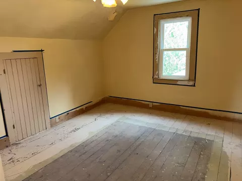 Bedroom - 211 N Seminary St, Downs, IL 61736 photo 9 of 14