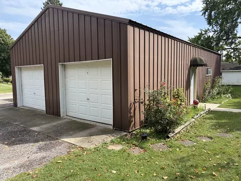 Other - 211 N Seminary St, Downs, IL 61736 photo 2 of 20