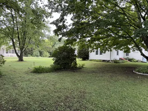 Exterior - 211 N Seminary St, Downs, IL 61736 photo 20 of 52