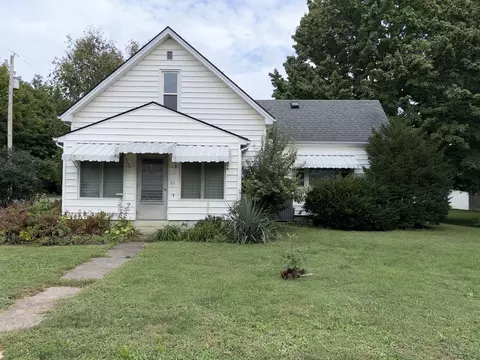 Exterior - 211 N Seminary St, Downs, IL 61736 photo 2 of 52