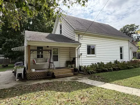 Exterior - 211 N Seminary St, Downs, IL 61736 photo 36 of 52