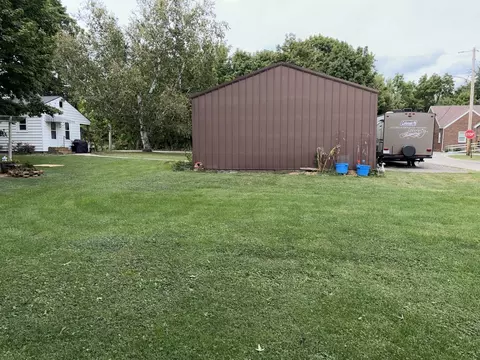 Exterior - 211 N Seminary St, Downs, IL 61736 photo 45 of 52