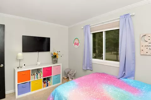 Bedroom - 1415 N Scully Dr, Mchenry, IL 60050 photo 5 of 6