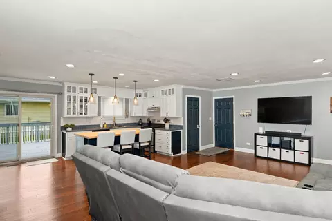 Other - 1415 N Scully Dr, Mchenry, IL 60050 photo 2 of 6