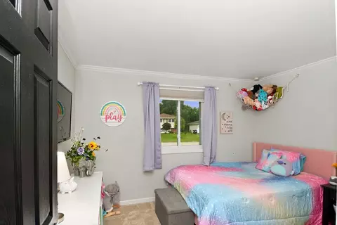 Bedroom - 1415 N Scully Dr, Mchenry, IL 60050 photo 4 of 6